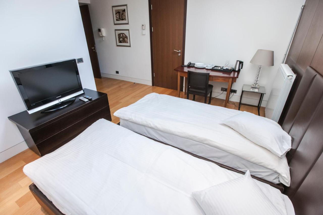 1898 Aparthotel 4*